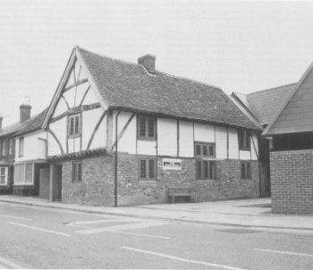 36 Middle Street, Winchester