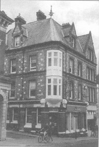 83/84 High Street/Staple Gardens