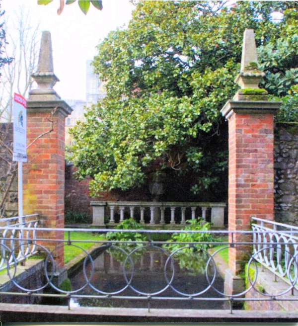 Water Close