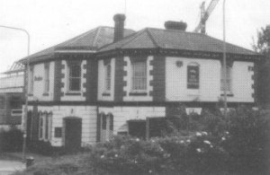 South Western Inn, Station Hill