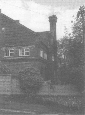 Corner of Sarum and Greenhill Road-Sarum Court proposed to be demolished