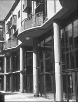 London, Horselydown Square