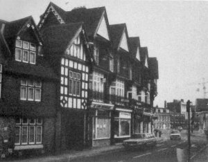 De Lunn Building